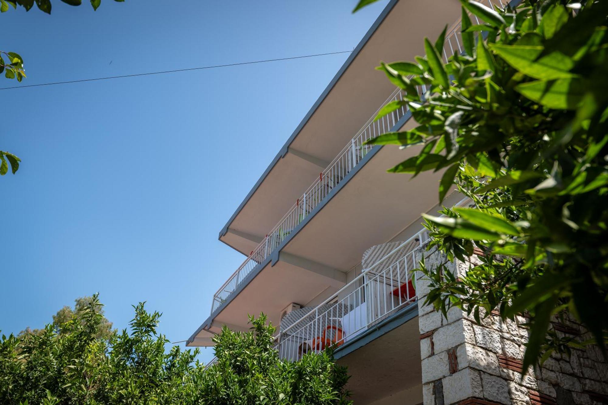 Hotel Nika Radhimë Exteriér fotografie